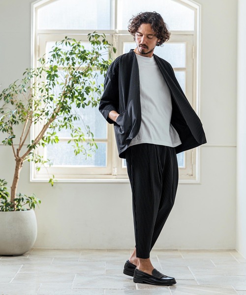 Magine（マージン）の「mj11379- Pinstripe TR Stretch Lapel Less Relax Fit Seven Sleeve Jacket 7分袖ラペルレスジャケット(MGN-261-006)（ノーカラージャケット・メンズ・ブラック/グレイッシュベージュ/ミックスグレー・48/46/44）」の20枚目の写真