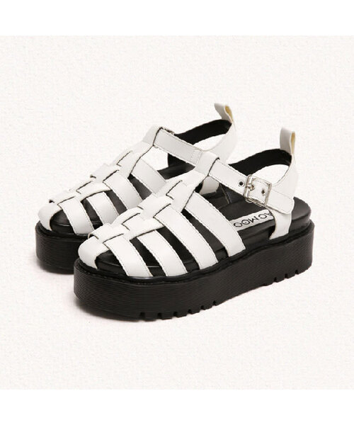 MAC MOC(マックモック)の「Arista 3Color クッショニングストラップフィッシャーマンサンダル 6Cm(サンダル・レディース・ブラック/シルバー/ホワイト・23cm/23.5cm/24cm/24.5cm/25cm/22.5cm)」の1枚目の写真