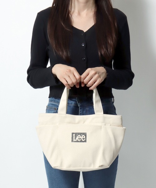 Lee（リー）の「2026SS Lee/リー  バンダナ柄 ミニキャンバス ロゴトートバック ランチバック（トートバッグ・レディース・ブラック/オフホワイト・FREE）」の16枚目の写真