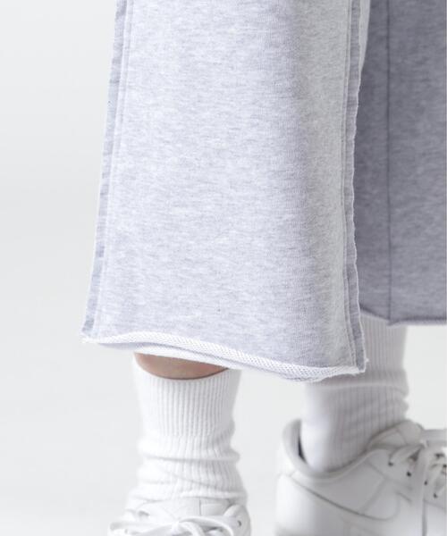 BEAVER(ビーバー)の「B omnivore/ビーオムニボー W KNEE SHORTS SWT ダブルニーショーツスウェット(その他パンツ・メンズ・ブラック/グレー・M/L)」の3枚目の写真