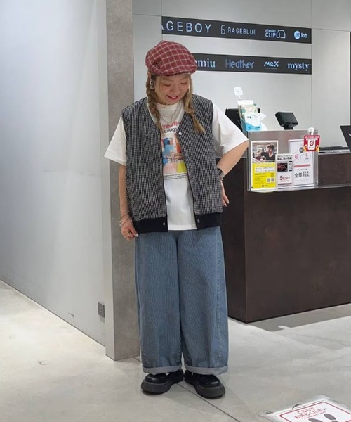 niko and...(ニコアンド)の「カレッジロゴリバーシブルベスト(ベスト・メンズ・ネイビー/グリーン/ブラック・MEDIUM/LARGE)」の8枚目の写真