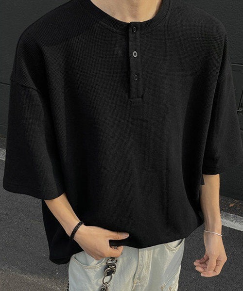 Ressaca(レサーカ)の「オーバーサイズヘンリーネックTシャツ(Tシャツ/カットソー・メンズ・ブラック/ホワイト/グレー・L/M/XL)」の3枚目の写真