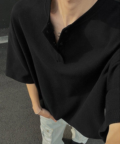 Ressaca(レサーカ)の「オーバーサイズヘンリーネックTシャツ(Tシャツ/カットソー・メンズ・ブラック/ホワイト/グレー・L/M/XL)」の6枚目の写真