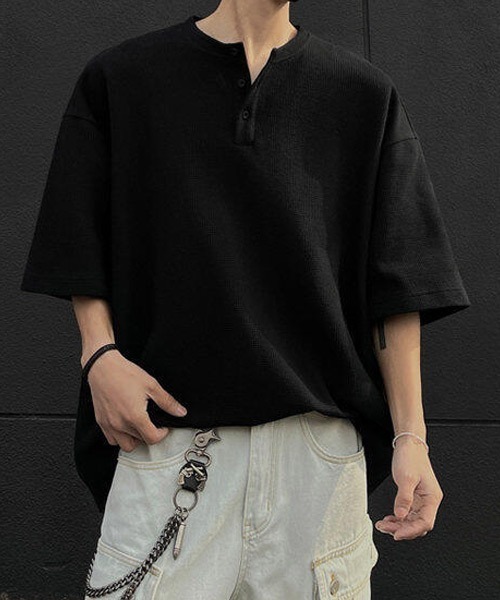 Ressaca(レサーカ)の「オーバーサイズヘンリーネックTシャツ(Tシャツ/カットソー・メンズ・ブラック/ホワイト/グレー・L/M/XL)」の5枚目の写真