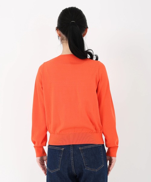 STRAWBERRY-FIELDS（ストロベリーフィールズ）の「サラフィール_変形メタル釦カーディガン（カーディガン/ボレロ・レディース・オフホワイト/ブラック/ネイビー/オレンジ・2）」の7枚目の写真