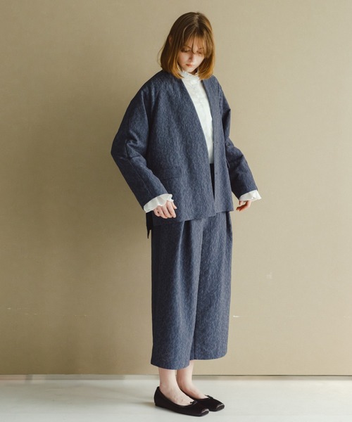 WHYTO.(ホワイト)の「「WHYTO. / ホワイト」ジャカードタックトラウザー(その他パンツ・レディース・ブラック/グレイッシュベージュ/ネイビー・36/38)」の4枚目の写真