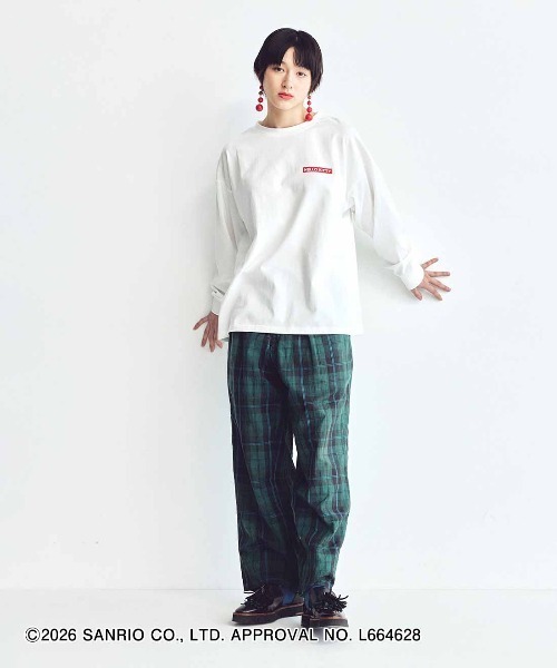 MEDE19F(メデジュウキュウ)の「MEDE19F HELLO KITTY 背中にシルエットが浮かぶプリントTシャツ(Tシャツ/カットソー・レディース・ブラック系その他/ホワイト系その他・L/M)」の14枚目の写真