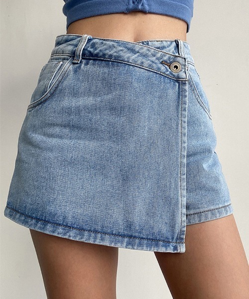 Flugge(フラッジー)の「ラップデニムミニスカート(デニムスカート・レディース・ブルー・LARGE/MEDIUM)」の2枚目の写真