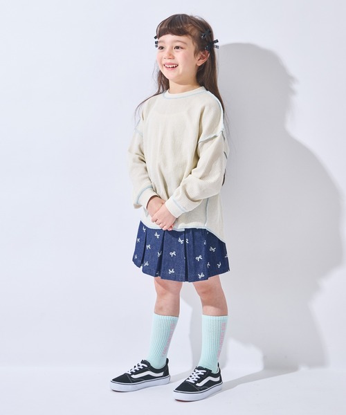 ever closet（エバークローゼット）の「ワッフル長袖Tシャツ（Tシャツ/カットソー・キッズ・ベージュ/チャコール/サックスブルー/イエロー系その他/ピンク・100cm/90cm/150cm/140cm/130cm/120cm/110cm）」の8枚目の写真