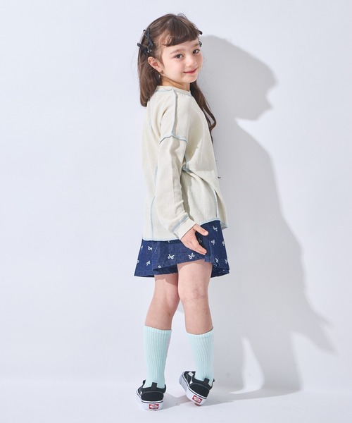 ever closet（エバークローゼット）の「ワッフル長袖Tシャツ（Tシャツ/カットソー・キッズ・ベージュ/チャコール/サックスブルー/イエロー系その他/ピンク・100cm/90cm/150cm/140cm/130cm/120cm/110cm）」の9枚目の写真