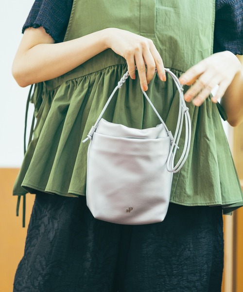 niko and...（ニコアンド）の「三つ編みお財布ショルダーバッグ（ショルダーバッグ・レディース・ブラック/シルバー/レッド・0）」の9枚目の写真