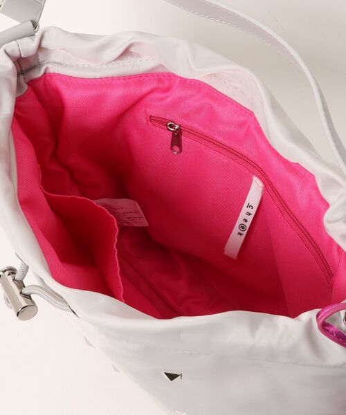 Cheek(チーク)の「heart pouch studs 2way shoulder(ショルダーバッグ・レディース・ブラック/カーキ/グレー・FREE)」の10枚目の写真