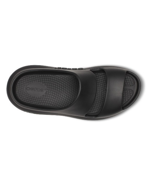 BEAVER（ビーバー）の「OOFOS/ウーフォス　OOYEA ウーヤー リカバリーサンダル（サンダル・レディース・ブラック・23/28/27/26/25/24）」の6枚目の写真