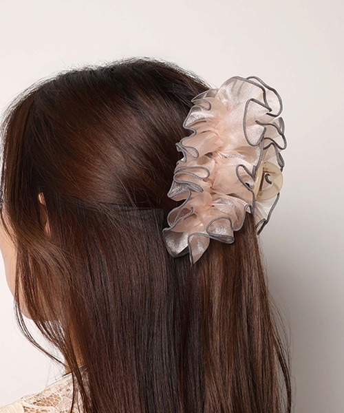 Flowering(フラワーリング)の「パイピングフリル/ヘアバンス(バレッタ/ヘアクリップ・レディース・ピンク/ベージュ/ブルー・FREE)」の16枚目の写真
