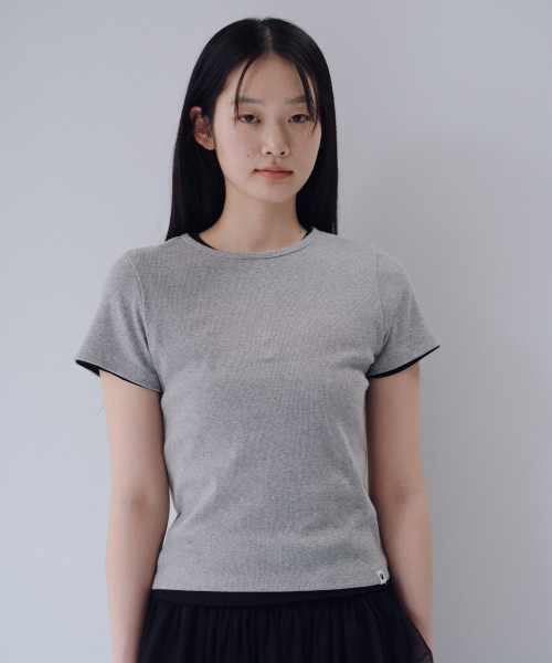 OHESHIO(オヘシオ)の「BASIC SLIM RIBBED T-SHIRT, WHITE(Tシャツ/カットソー・レディース・その他・FREE)」の7枚目の写真