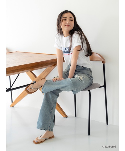 Ungrid(アングリッド)の「USPS 別注ロゴTee(Tシャツ/カットソー・レディース・レッド/ライトグレー/オフホワイト・FREE)」の6枚目の写真
