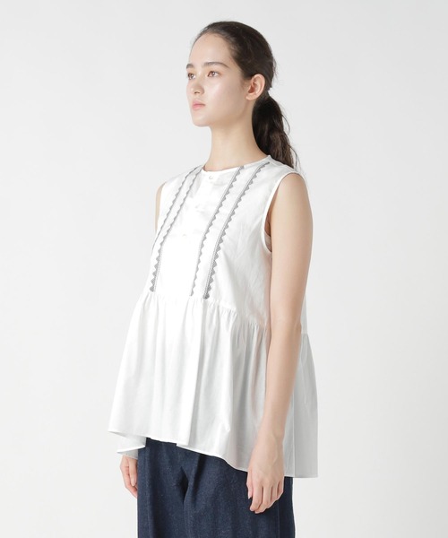 ZUCCa（ズッカ）の「TRIANGLE EMBROIDERY / ベスト / P（ベスト・レディース・ブラック/ホワイト・M size）」の7枚目の写真