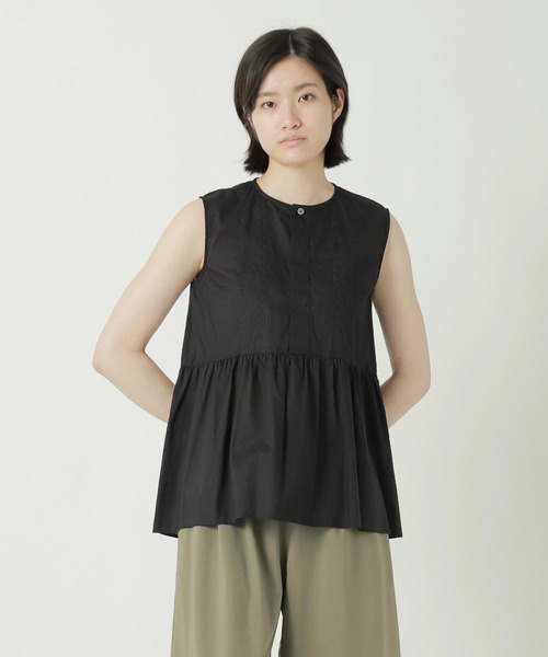 ZUCCa（ズッカ）の「TRIANGLE EMBROIDERY / ベスト / P（ベスト・レディース・ブラック/ホワイト・M size）」の10枚目の写真