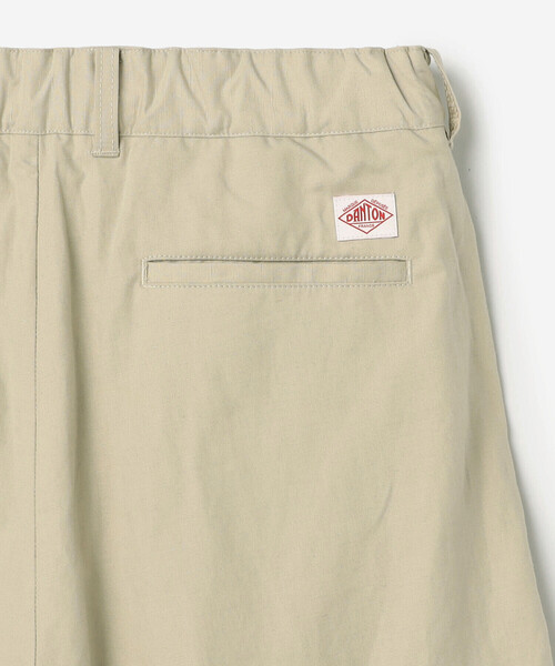 DANTON(ダントン)の「DANTON | 2タックショーツ WOMEN(その他パンツ・レディース・ベージュ/イエロー/ブラック・36/38)」の7枚目の写真