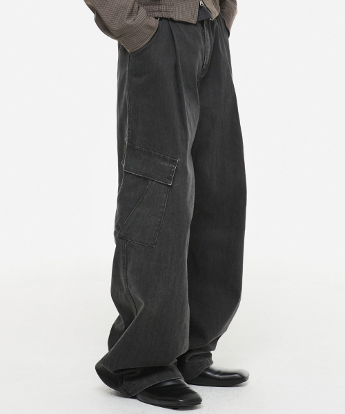 DNSR（ディーエヌエスアール）の「カチオンカーゴワイドパンツブラック（その他パンツ・メンズ・その他・SMALL/MEDIUM/LARGE/X-LARGE）」の2枚目の写真