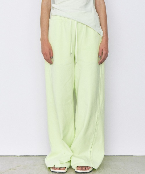 LE CIEL BLEU(ルシェルブルー)の「トラックパンツ / Track Pants(その他パンツ・レディース・ライトイエロー/ブラック/ホワイト・36/38/36S/38S)」の12枚目の写真
