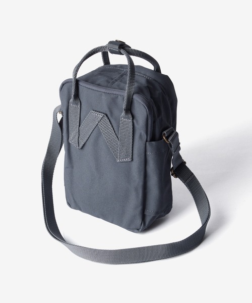 Fjallraven Kanken（フェールラーベンカンケン）の「FJALLRAVEN KANKEN SLING フェールラーベン ショルダーバッグ（ショルダーバッグ・レディース・グレー系1/ブラック/ミント/ネイビー/ダークグレー・FREE）」の11枚目の写真