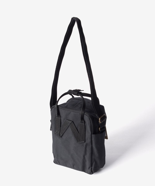 Fjallraven Kanken（フェールラーベンカンケン）の「FJALLRAVEN KANKEN SLING フェールラーベン ショルダーバッグ（ショルダーバッグ・レディース・グレー系1/ブラック/ミント/ネイビー/ダークグレー・FREE）」の20枚目の写真