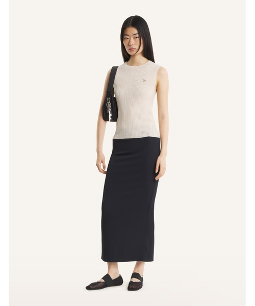 Maison Kitsune（メゾンキツネ）の「SOFT FINE RIB LONG SKIRT（スカート・レディース・ブラック・S/M/XS/L）」の5枚目の写真