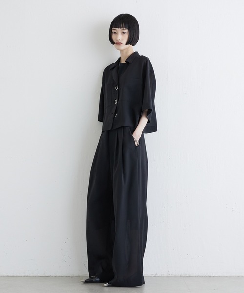 Lui's(ルイス)の「シアータックワイドパンツ(スラックス・レディース・ブラック/チャコールグレー・38/36)」の4枚目の写真