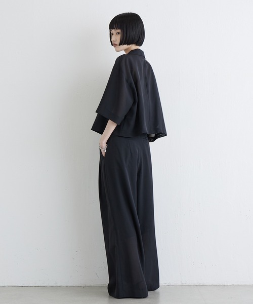Lui's(ルイス)の「シアータックワイドパンツ(スラックス・レディース・ブラック/チャコールグレー・38/36)」の6枚目の写真