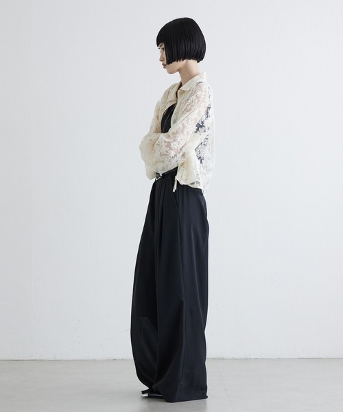 Lui's(ルイス)の「シアータックワイドパンツ(スラックス・レディース・ブラック/チャコールグレー・38/36)」の11枚目の写真