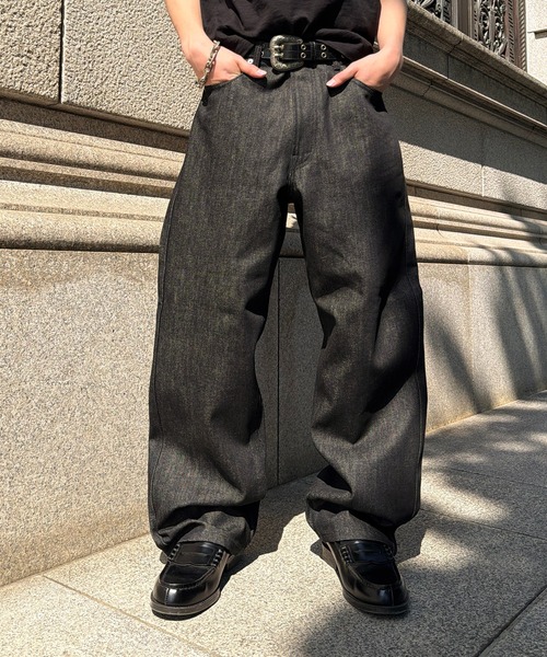 kutir(クティール)の「SLIM SILHOUETTE RIGID DENIM PANTS/スリムシルエットリジットデニムパンツ(デニムパンツ・メンズ・ブラック/インディゴブルー・SMALL/MEDIUM/LARGE)」の3枚目の写真