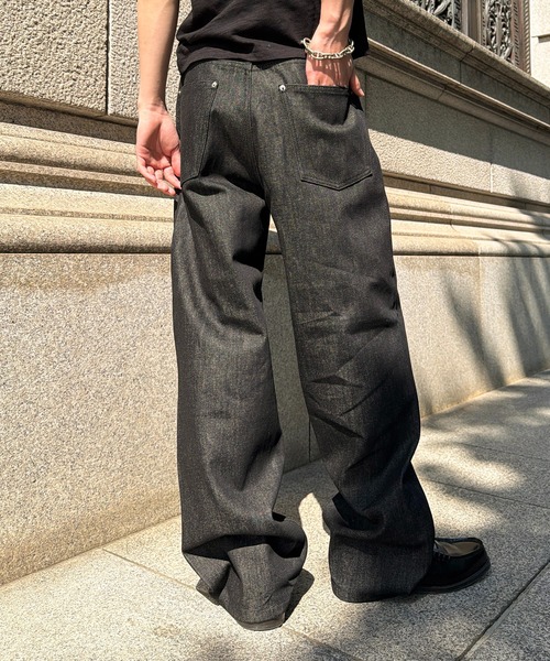 kutir(クティール)の「SLIM SILHOUETTE RIGID DENIM PANTS/スリムシルエットリジットデニムパンツ(デニムパンツ・メンズ・ブラック/インディゴブルー・SMALL/MEDIUM/LARGE)」の5枚目の写真