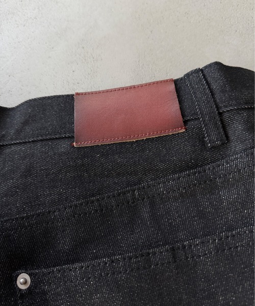 kutir(クティール)の「SLIM SILHOUETTE RIGID DENIM PANTS/スリムシルエットリジットデニムパンツ(デニムパンツ・メンズ・ブラック/インディゴブルー・SMALL/MEDIUM/LARGE)」の15枚目の写真