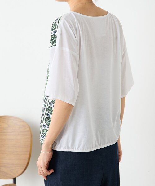LIVETART(リヴェタート)の「PARK柄スクエアTee(Tシャツ/カットソー・レディース・ホワイト・FREE)」の7枚目の写真