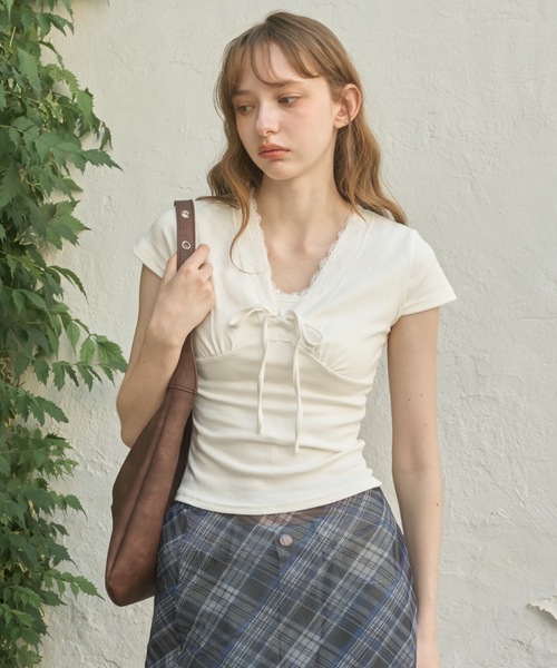 Birthday room(バースデイルーム)の「フロントギャザーコンパクトT/Front Gathered Compact T(Tシャツ/カットソー・レディース・ホワイト/ブラック・FREE)」の4枚目の写真