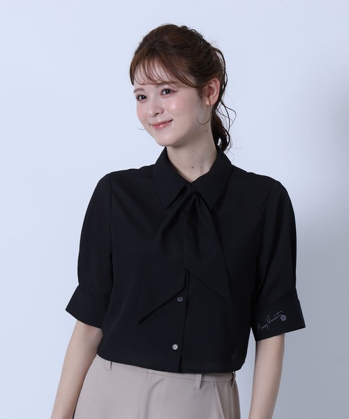 MARY QUANT(マリークワント)の「スカーフ付きクロップド ブラウス(シャツ/ブラウス・レディース・ブルー/ホワイト/ブラック・M)」の3枚目の写真