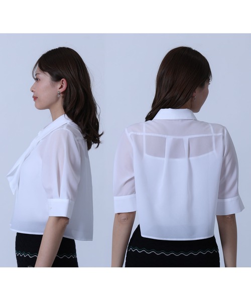 MARY QUANT(マリークワント)の「スカーフ付きクロップド ブラウス(シャツ/ブラウス・レディース・ブルー/ホワイト/ブラック・M)」の4枚目の写真