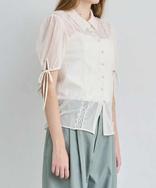LE CIEL BLEU（ルシェルブルー）の「ドットチュール＆レースブラウス / Dot Tulle & Lace Blouse（シャツ/ブラウス・レディース・ネイビー/ブラック/オフホワイト・38/36）」の12枚目の写真