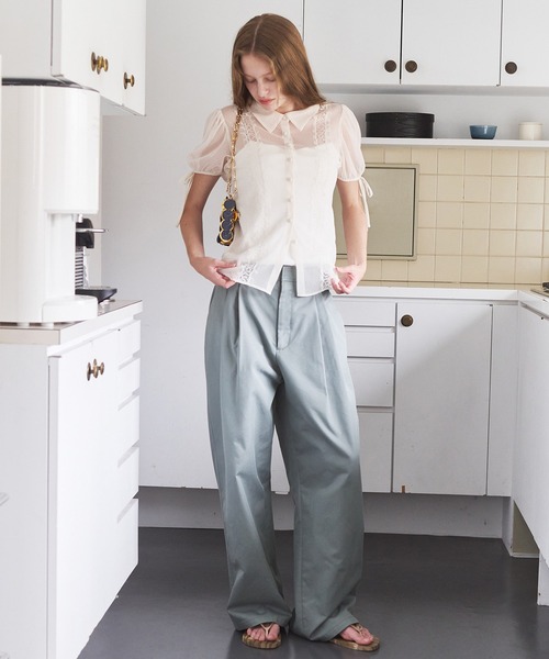 LE CIEL BLEU（ルシェルブルー）の「ドットチュール＆レースブラウス / Dot Tulle & Lace Blouse（シャツ/ブラウス・レディース・ネイビー/ブラック/オフホワイト・38/36）」の5枚目の写真