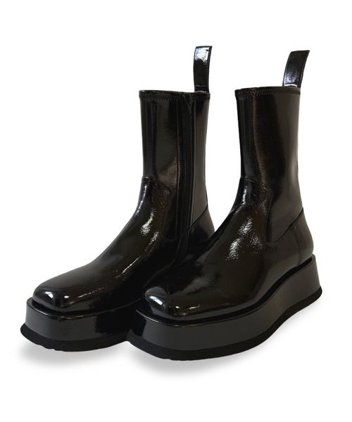 Jeffrey Campbell（ジェフリーキャンベル）の「スクエアトゥ 厚底ショートブーツ（ブーツ・レディース・ブラック・39/38/37/36）」の2枚目の写真