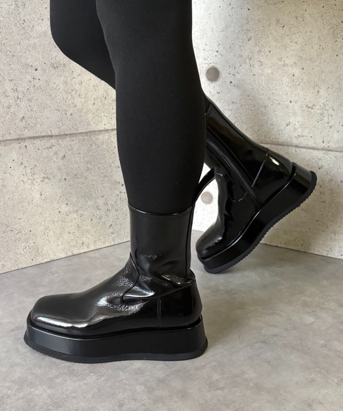 Jeffrey Campbell（ジェフリーキャンベル）の「スクエアトゥ 厚底ショートブーツ（ブーツ・レディース・ブラック・39/38/37/36）」の14枚目の写真