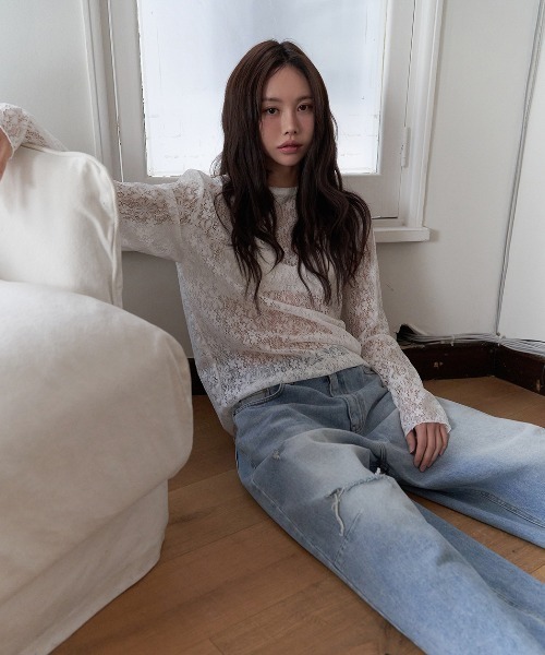 FAVORITO（ファヴォリート）の「フラワーレース日焼け止めトップス（Tシャツ/カットソー・レディース・グリーン/ホワイト/ブラック・F）」の5枚目の写真