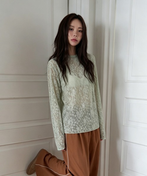 FAVORITO（ファヴォリート）の「フラワーレース日焼け止めトップス（Tシャツ/カットソー・レディース・グリーン/ホワイト/ブラック・F）」の14枚目の写真