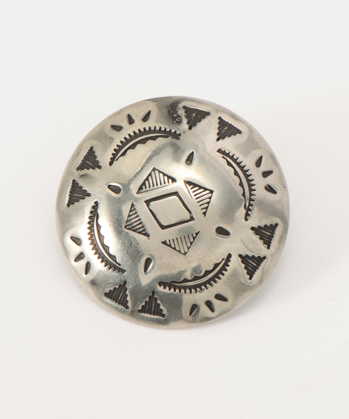 FRAMeWORK(フレームワーク)の「YUKETEN CONCHO PIN1 2/1(その他小物・レディース・シルバー・FREE)」の1枚目の写真