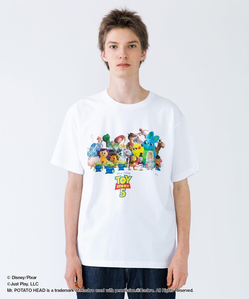 Disney(ディズニー)の「【City Ambient Products別注】: TOY STORY 5『トイ・ストーリー5』Tシャツ(Tシャツ/カットソー・メンズ・ホワイト/ホワイト系/ライトホワイト・MEDIUM/X-LARGE/LARGE)」の2枚目の写真