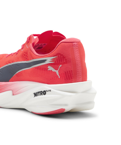 PUMA(プーマ)の「PUMA プーマ ウィメンズ ディヴィエイト ニトロ エリート 4 ランニングシュ(スニーカー・レディース・レッド系その他/ラベンダー/ライム・24.5cm/24.0cm/23.5cm/23.0cm/22.5cm/25.0cm)」の20枚目の写真