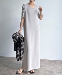 リブハーフスリーブワンピース