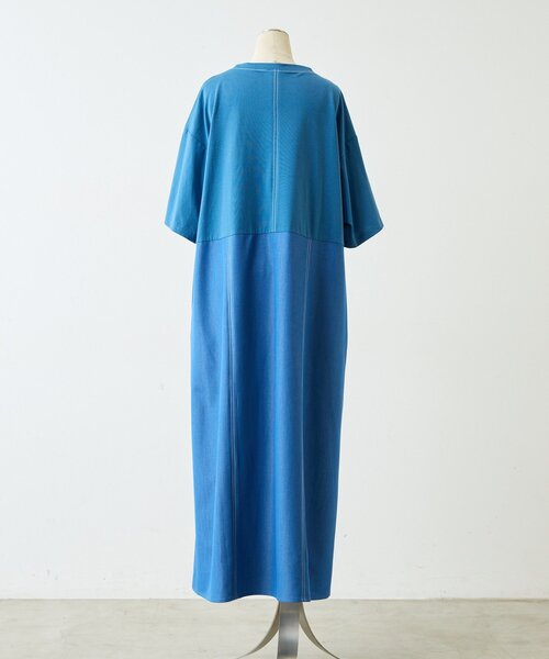 ear PAPILLONNER(イアパピヨネ)の「切替Tシャツワンピース【SUM1 STYLE】(ワンピース・レディース・ブラック/サックスブルー・FREE)」の20枚目の写真