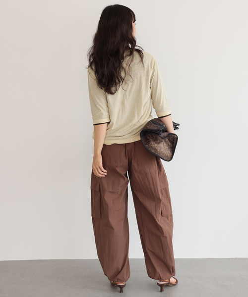 SLOBE IENA(スローブイエナ)の「《追加》シアー天竺5分袖Tシャツ(Tシャツ/カットソー・レディース・アイボリー/サックスブルー/ブラウン/ボルドー・FREE)」の10枚目の写真